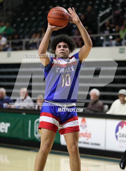 Thumbnail 1 in Harvest Prep vs. Zane Trace (OHSAA D3 Regional Semifinal) photogallery.