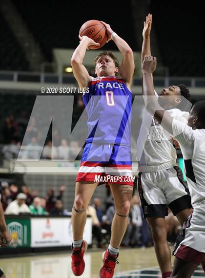 Thumbnail 3 in Harvest Prep vs. Zane Trace (OHSAA D3 Regional Semifinal) photogallery.