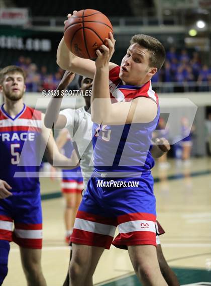 Thumbnail 1 in Harvest Prep vs. Zane Trace (OHSAA D3 Regional Semifinal) photogallery.