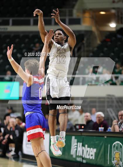 Thumbnail 1 in Harvest Prep vs. Zane Trace (OHSAA D3 Regional Semifinal) photogallery.
