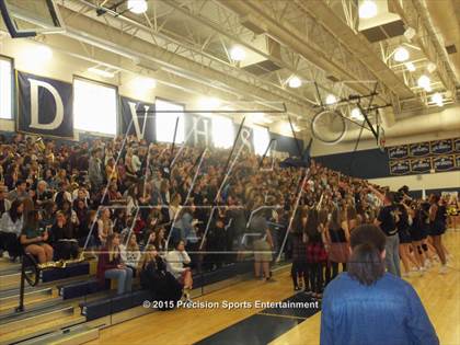 Thumbnail 2 in Desert Vista TOC Ceremony photogallery.