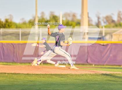 Thumbnail 2 in Lennard @ Sickles (Saladino) photogallery.