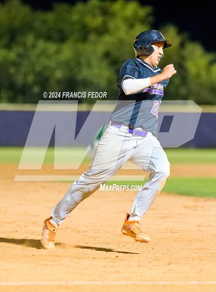 Thumbnail 1 in Lennard @ Sickles (Saladino) photogallery.