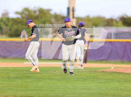 Thumbnail 2 in Lennard @ Sickles (Saladino) photogallery.