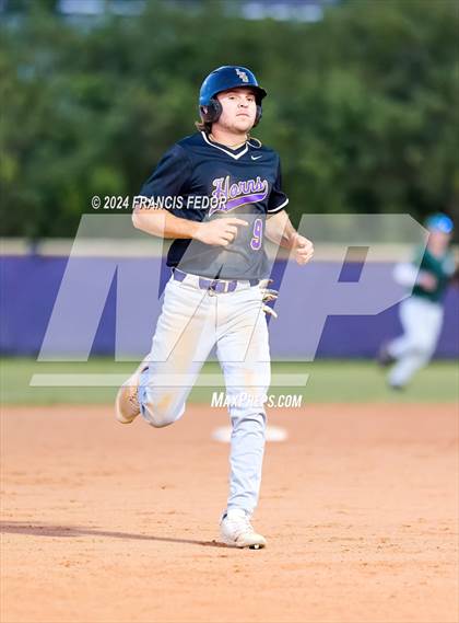 Thumbnail 2 in Lennard @ Sickles (Saladino) photogallery.