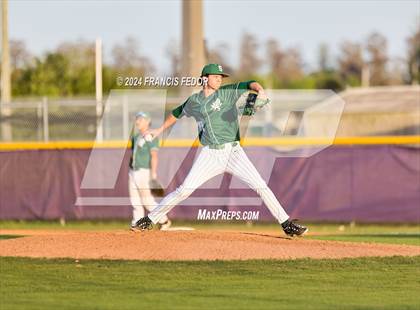 Thumbnail 2 in Lennard @ Sickles (Saladino) photogallery.
