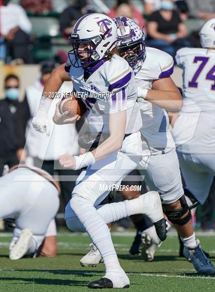 Thumbnail 2 in Timber Creek vs. Euless Trinity (UIL 6A Division 1 Bi-District) photogallery.