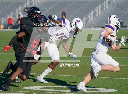 Thumbnail 1 in Timber Creek vs. Euless Trinity (UIL 6A Division 1 Bi-District) photogallery.