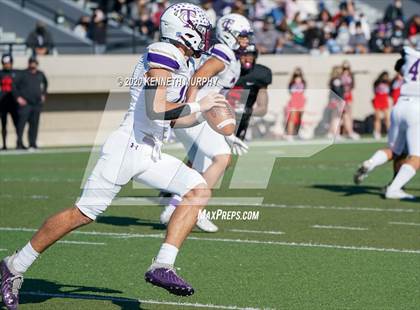 Thumbnail 3 in Timber Creek vs. Euless Trinity (UIL 6A Division 1 Bi-District) photogallery.