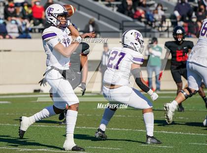 Thumbnail 2 in Timber Creek vs. Euless Trinity (UIL 6A Division 1 Bi-District) photogallery.