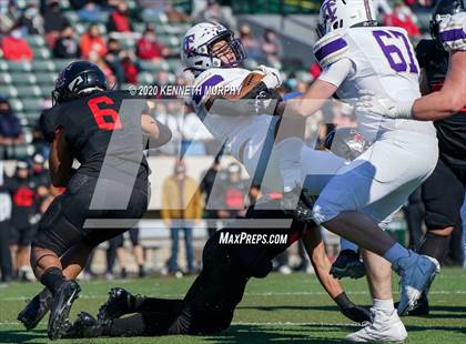 Thumbnail 3 in Timber Creek vs. Euless Trinity (UIL 6A Division 1 Bi-District) photogallery.