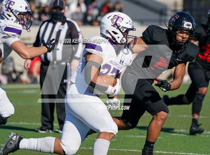 Thumbnail 3 in Timber Creek vs. Euless Trinity (UIL 6A Division 1 Bi-District) photogallery.