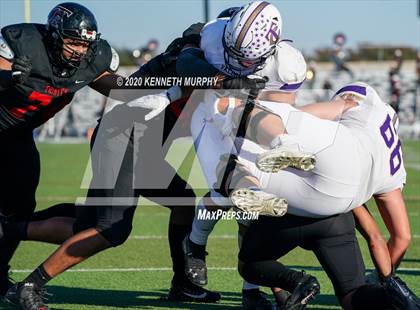 Thumbnail 1 in Timber Creek vs. Euless Trinity (UIL 6A Division 1 Bi-District) photogallery.