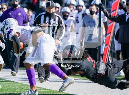Thumbnail 2 in Timber Creek vs. Euless Trinity (UIL 6A Division 1 Bi-District) photogallery.