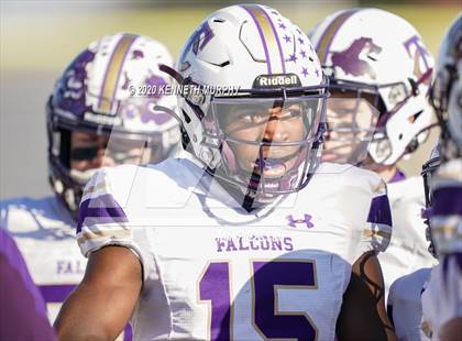 Thumbnail 1 in Timber Creek vs. Euless Trinity (UIL 6A Division 1 Bi-District) photogallery.