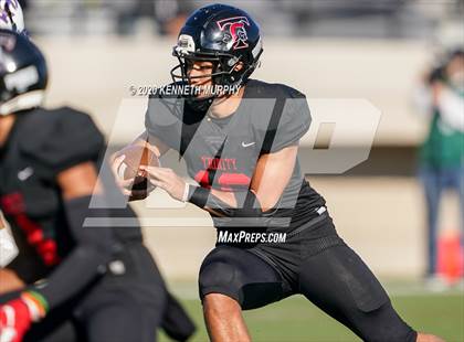 Thumbnail 1 in Timber Creek vs. Euless Trinity (UIL 6A Division 1 Bi-District) photogallery.