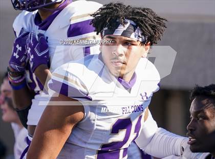Thumbnail 3 in Timber Creek vs. Euless Trinity (UIL 6A Division 1 Bi-District) photogallery.