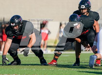 Thumbnail 3 in Timber Creek vs. Euless Trinity (UIL 6A Division 1 Bi-District) photogallery.