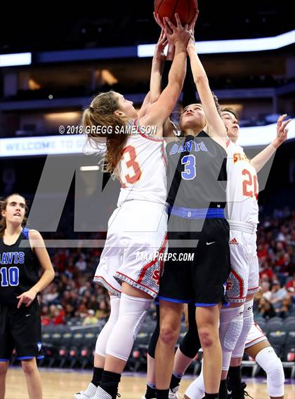 Thumbnail 2 in St. Francis vs. Davis photogallery.
