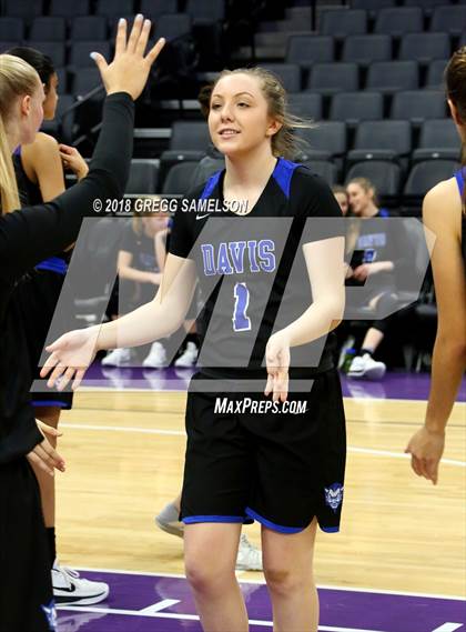 Thumbnail 2 in St. Francis vs. Davis photogallery.