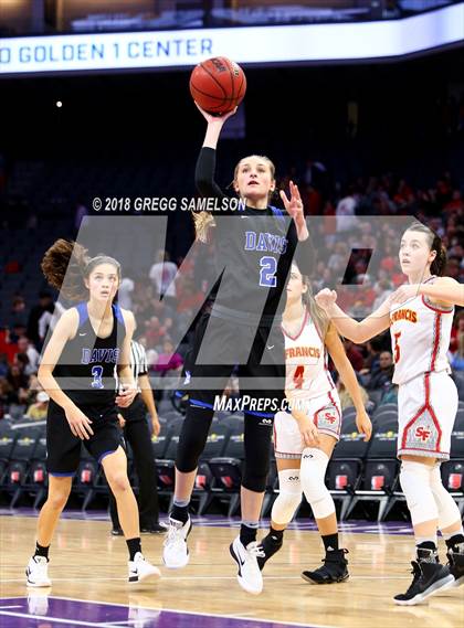 Thumbnail 1 in St. Francis vs. Davis photogallery.