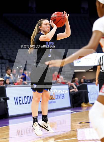 Thumbnail 3 in St. Francis vs. Davis photogallery.