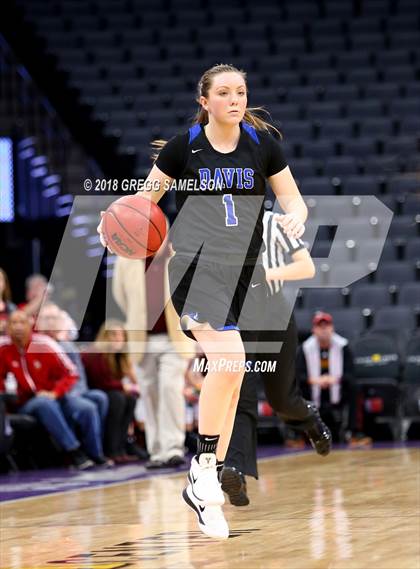 Thumbnail 2 in St. Francis vs. Davis photogallery.