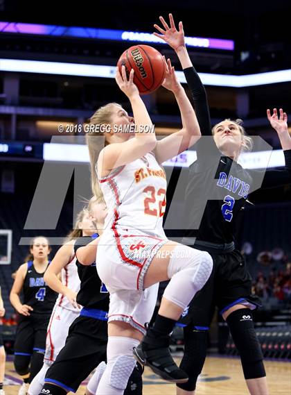 Thumbnail 2 in St. Francis vs. Davis photogallery.