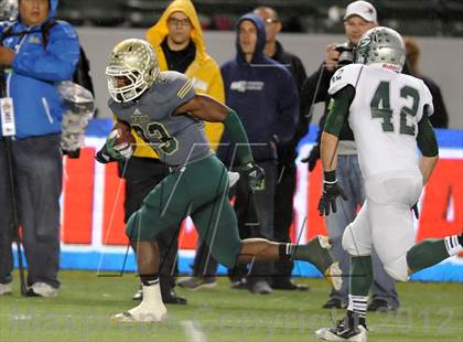 Thumbnail 1 in Granite Bay vs. Long Beach Poly (CIF State D1 Final) photogallery.