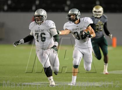 Thumbnail 2 in Granite Bay vs. Long Beach Poly (CIF State D1 Final) photogallery.