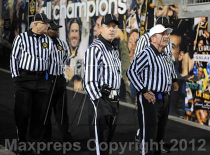 Thumbnail 2 in Granite Bay vs. Long Beach Poly (CIF State D1 Final) photogallery.