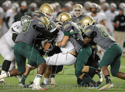 Thumbnail 2 in Granite Bay vs. Long Beach Poly (CIF State D1 Final) photogallery.