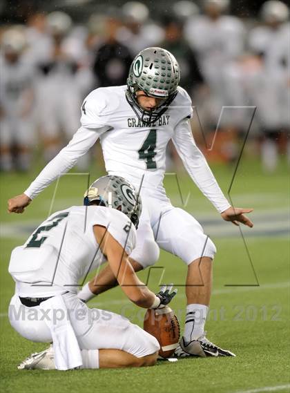 Thumbnail 2 in Granite Bay vs. Long Beach Poly (CIF State D1 Final) photogallery.