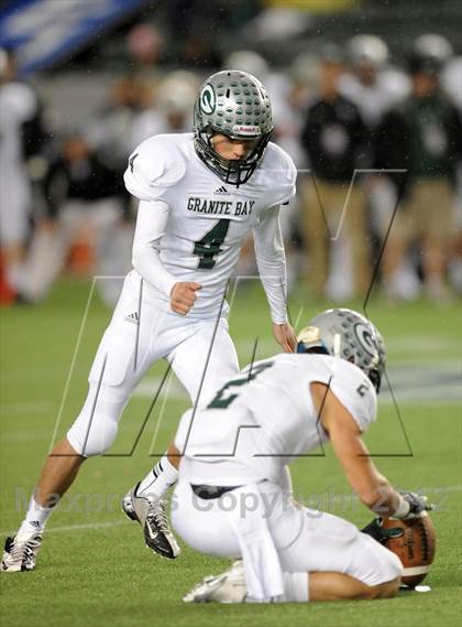 Thumbnail 3 in Granite Bay vs. Long Beach Poly (CIF State D1 Final) photogallery.
