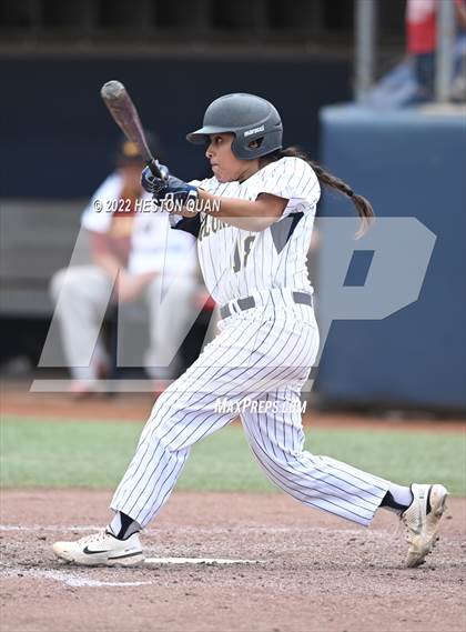 Thumbnail 2 in Estancia vs. Anaheim (CIF-SS D6 Final) photogallery.