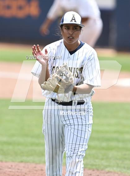 Thumbnail 3 in Estancia vs. Anaheim (CIF-SS D6 Final) photogallery.