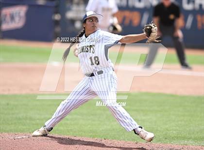 Thumbnail 3 in Estancia vs. Anaheim (CIF-SS D6 Final) photogallery.