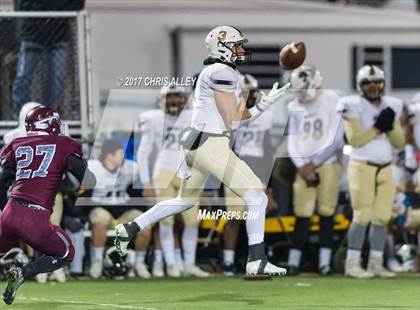 Thumbnail 3 in Dobyns-Bennett vs. Bradley Central (TSSAA Division I Class 6A Second Round) photogallery.