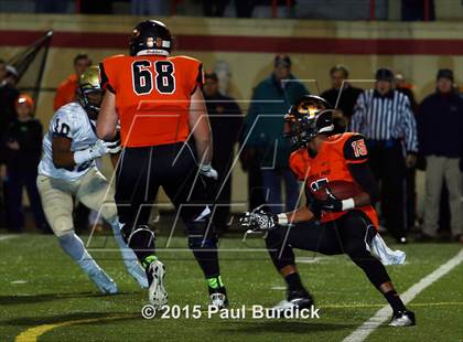 Thumbnail 3 in Bishop McDevitt vs. Cathedral Prep (PIAA Class AAA Semifinal) photogallery.