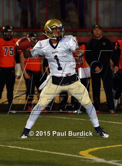 Thumbnail 3 in Bishop McDevitt vs. Cathedral Prep (PIAA Class AAA Semifinal) photogallery.