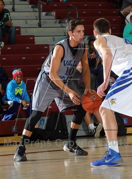 Thumbnail 2 in Pleasant Grove vs. Villa Park (MaxPreps Holiday Classic) photogallery.