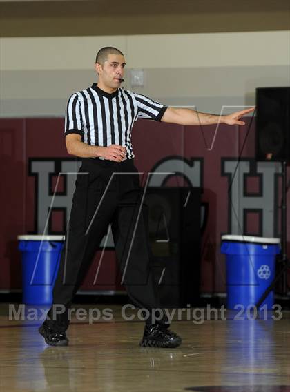 Thumbnail 2 in Pleasant Grove vs. Villa Park (MaxPreps Holiday Classic) photogallery.