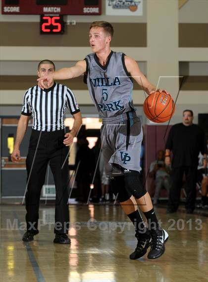 Thumbnail 2 in Pleasant Grove vs. Villa Park (MaxPreps Holiday Classic) photogallery.