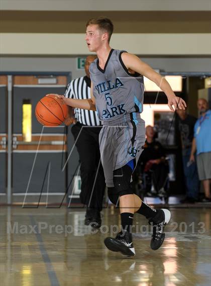 Thumbnail 3 in Pleasant Grove vs. Villa Park (MaxPreps Holiday Classic) photogallery.