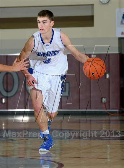 Thumbnail 3 in Pleasant Grove vs. Villa Park (MaxPreps Holiday Classic) photogallery.