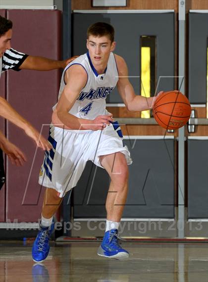 Thumbnail 3 in Pleasant Grove vs. Villa Park (MaxPreps Holiday Classic) photogallery.