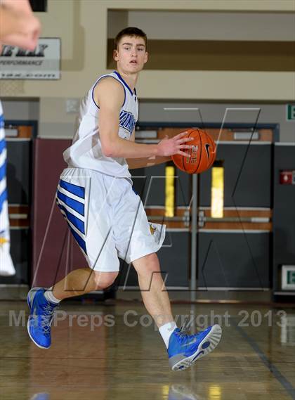Thumbnail 3 in Pleasant Grove vs. Villa Park (MaxPreps Holiday Classic) photogallery.