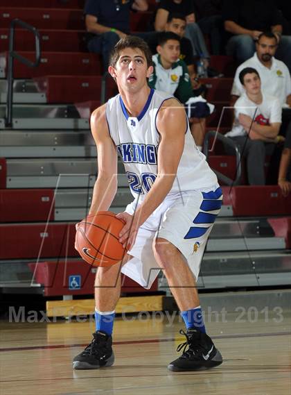 Thumbnail 3 in Pleasant Grove vs. Villa Park (MaxPreps Holiday Classic) photogallery.