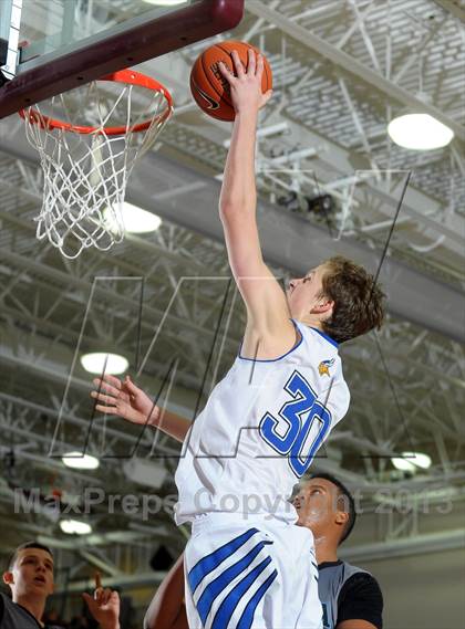 Thumbnail 2 in Pleasant Grove vs. Villa Park (MaxPreps Holiday Classic) photogallery.