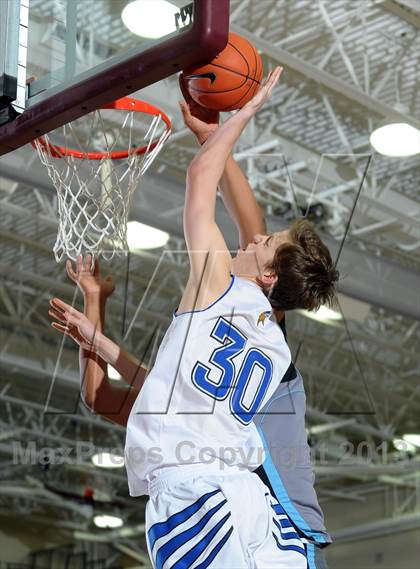 Thumbnail 3 in Pleasant Grove vs. Villa Park (MaxPreps Holiday Classic) photogallery.